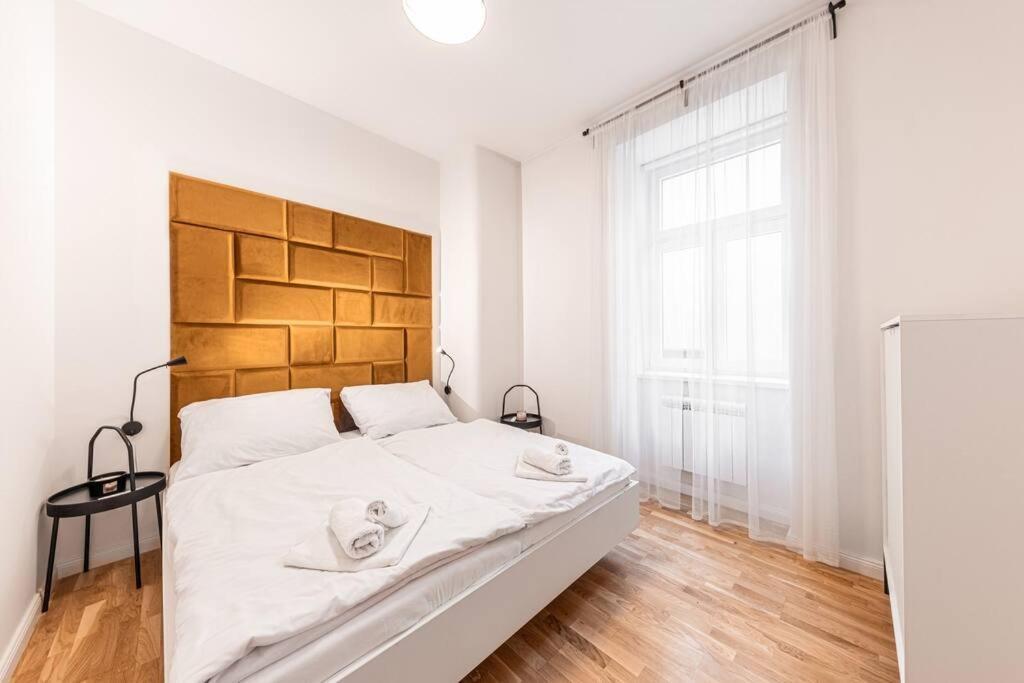 Byt V Blizkosti Centra Prag Exteriör bild